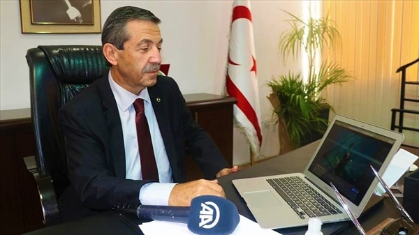 Ertuğruloğlu, Anadolu Ajansının düzenlediği “Yılın Fotoğrafları” oylamasına katıldı