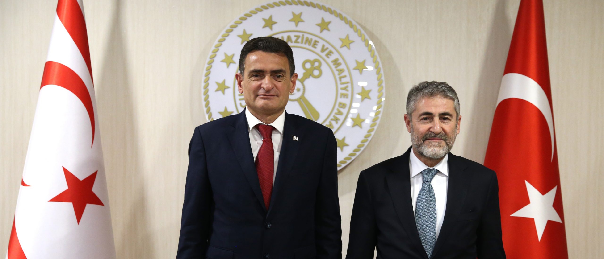 Maliye Bakanı Oğuz, Nureddin Nebati ve Şahap Kavalcıoğlu ile görüştü