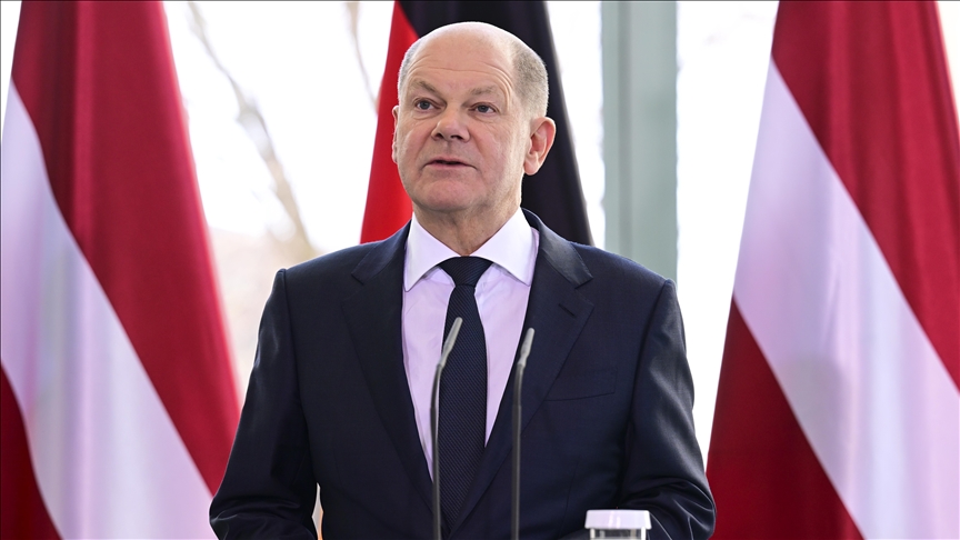 Almanya Başbakanı Scholz, Ukrayna’ya silah yardımının devam edeceğini söyledi