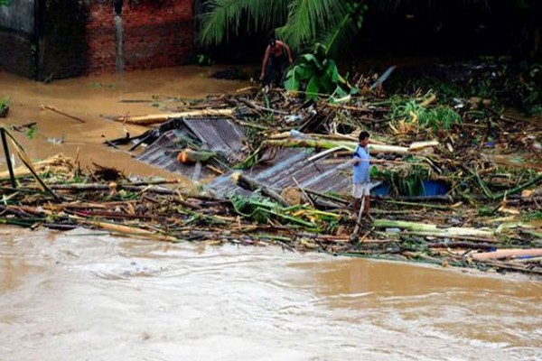 Endonezya’da meydana gelen heyelanda 11 kişi öldü