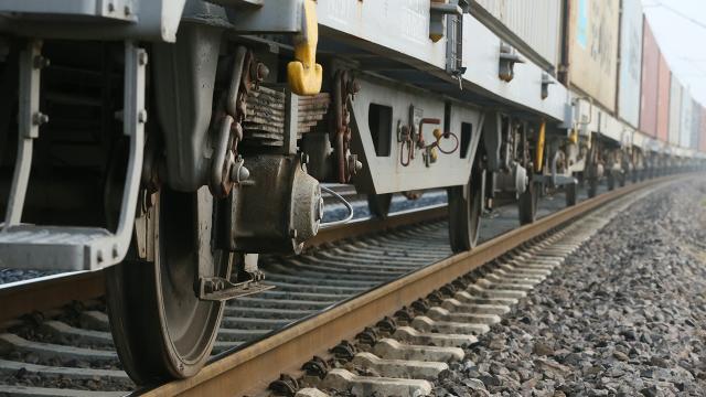 AB, Yunanistan’ın demir yolu modernizasyonuna yardım edecek
