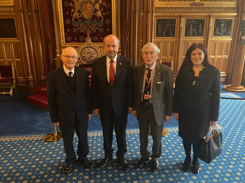 Cumhurbaşkanı Tatar İngiltere Parlamentosu’nu ziyaret etti