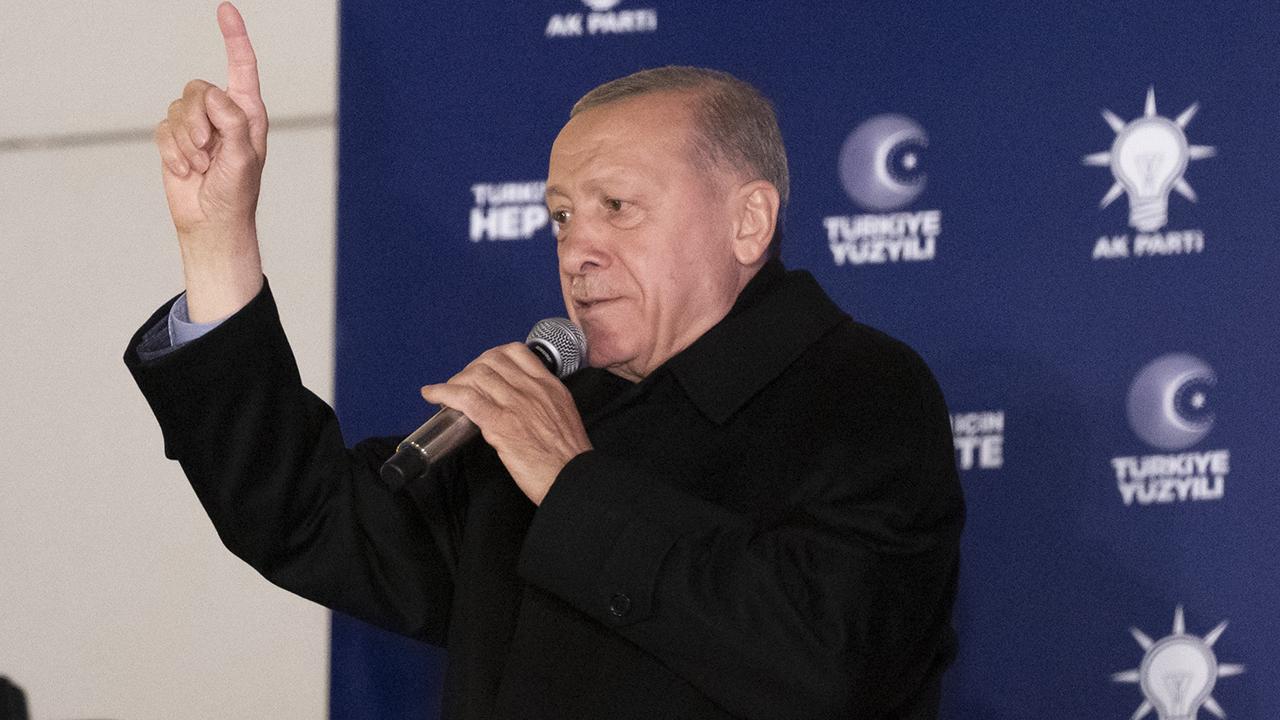 Türkiye Cumhurbaşkanı Erdoğan: Karadeniz Tahıl Koridoru Anlaşması’nın 2 ay daha uzatılmasına karar verildi