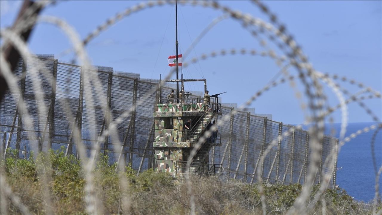 Lübnan hava sahasında alçak uçuş yapan İsrail jetleri paniğe neden oldu