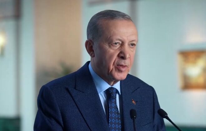 TC Cumhurbaşkanı Erdoğan: Tarihi bir ana şahitlik ediyoruz