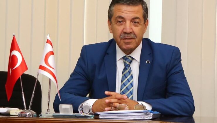 Dışişleri Bakanı Ertuğruloğlu, AA’nın “Yılın Kareleri” oylamasına katıldı