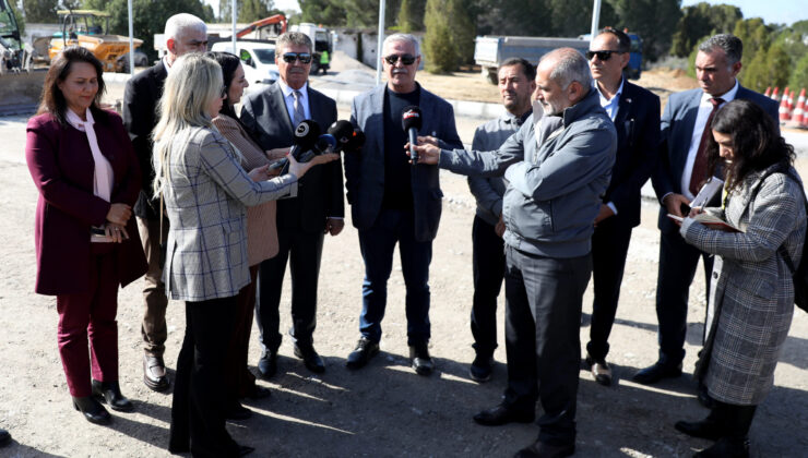 Başbakan Üstel, Ekonomik Örgütlerle birlikte Metehan Sınır Kapısı’nda incelemelerde bulundu