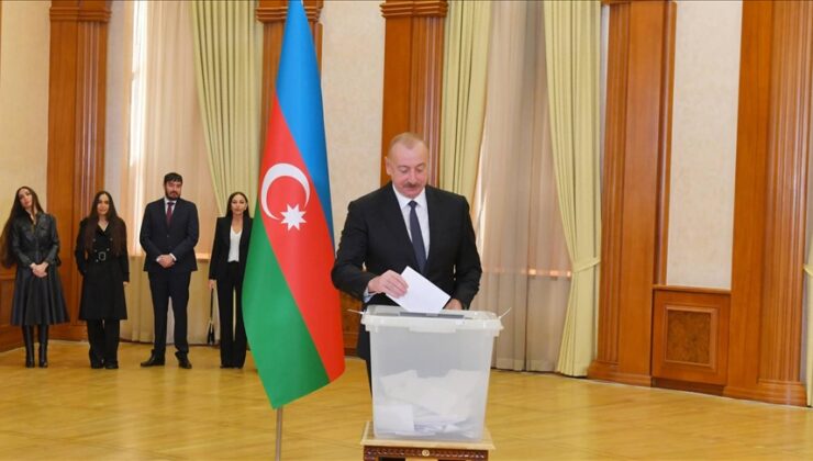 Azerbaycan’da seçim: Sandık çıkış anketine göre, Aliyev seçimde oyların yüzde 93,9’unu aldı