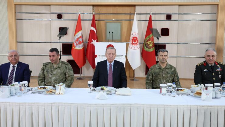 Erdoğan’dan Kıbrıs vurgusu:“Türkiye’nin müdahalesi olmasaydı ne KKTC olurdu ne de Kıbrıs Türkleri kalırdı”