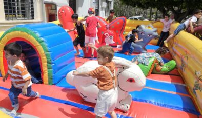 Girne Belediyesi “23 Nisan Çocuk Şenliği” düzenledi