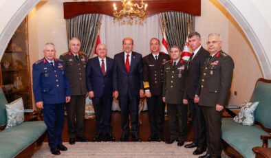 Cumhurbaşkanı  Tatar, TC   Milli Savunma Bakanı Yaşar Güler’i kabul etti