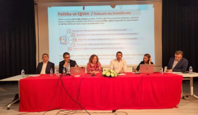 CTP ve AKEL “İki Toplumlu Eğitim Paneli” düzenledi