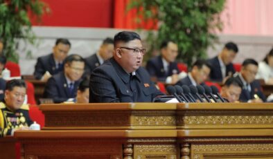 Güney Kore, Kim Jong Un’u öven şarkıyı yasaklayacak