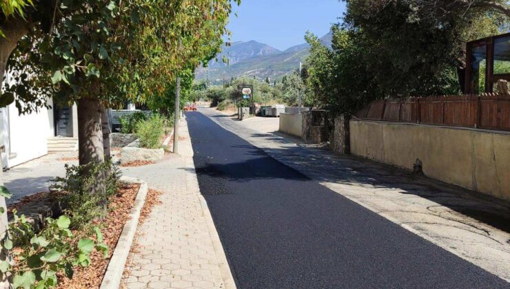 Girne Belediyesi asfalt çalışmalarına devam ediyor