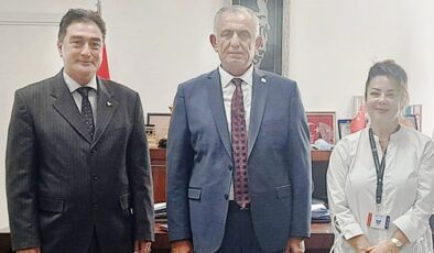 GAÜ Rektörü Prof. Dr. Yurtsever’den Bakan Çavuşoğlu’na nezaket ziyareti